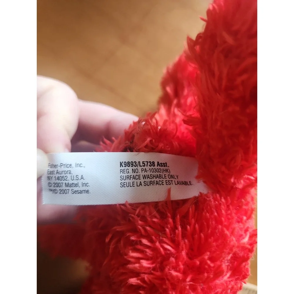 RARE Vtg Elmo Chatters 10